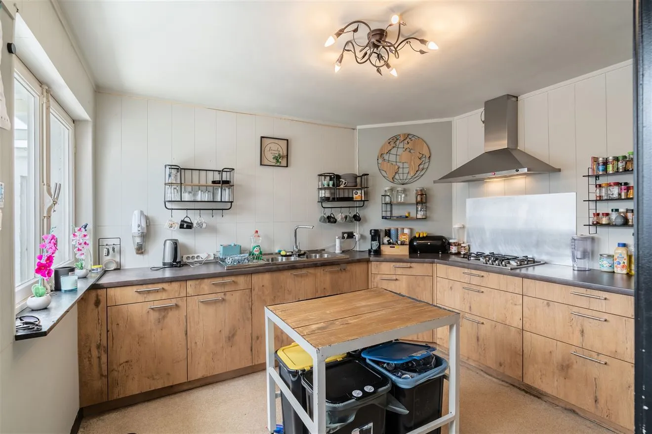 Haus Zu Verkaufen - 3600 Genk BE Image 9